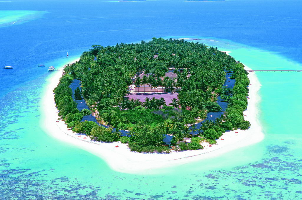 Royal Island Resort & Spa 5
